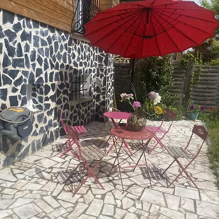 Проживание в семье Le Cosy Poupy Le Raincy