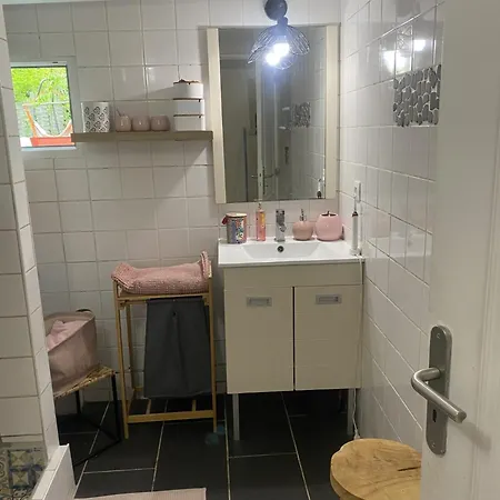 Проживание в семье Le Cosy Poupy Le Raincy